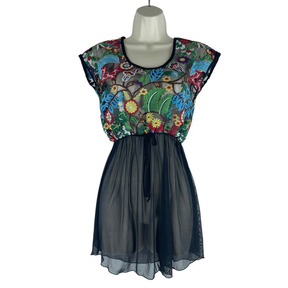 Elif For Jordan Taylor Adela Swim Coverup Tuni Embroidery Size XS - Picture 3 of 9